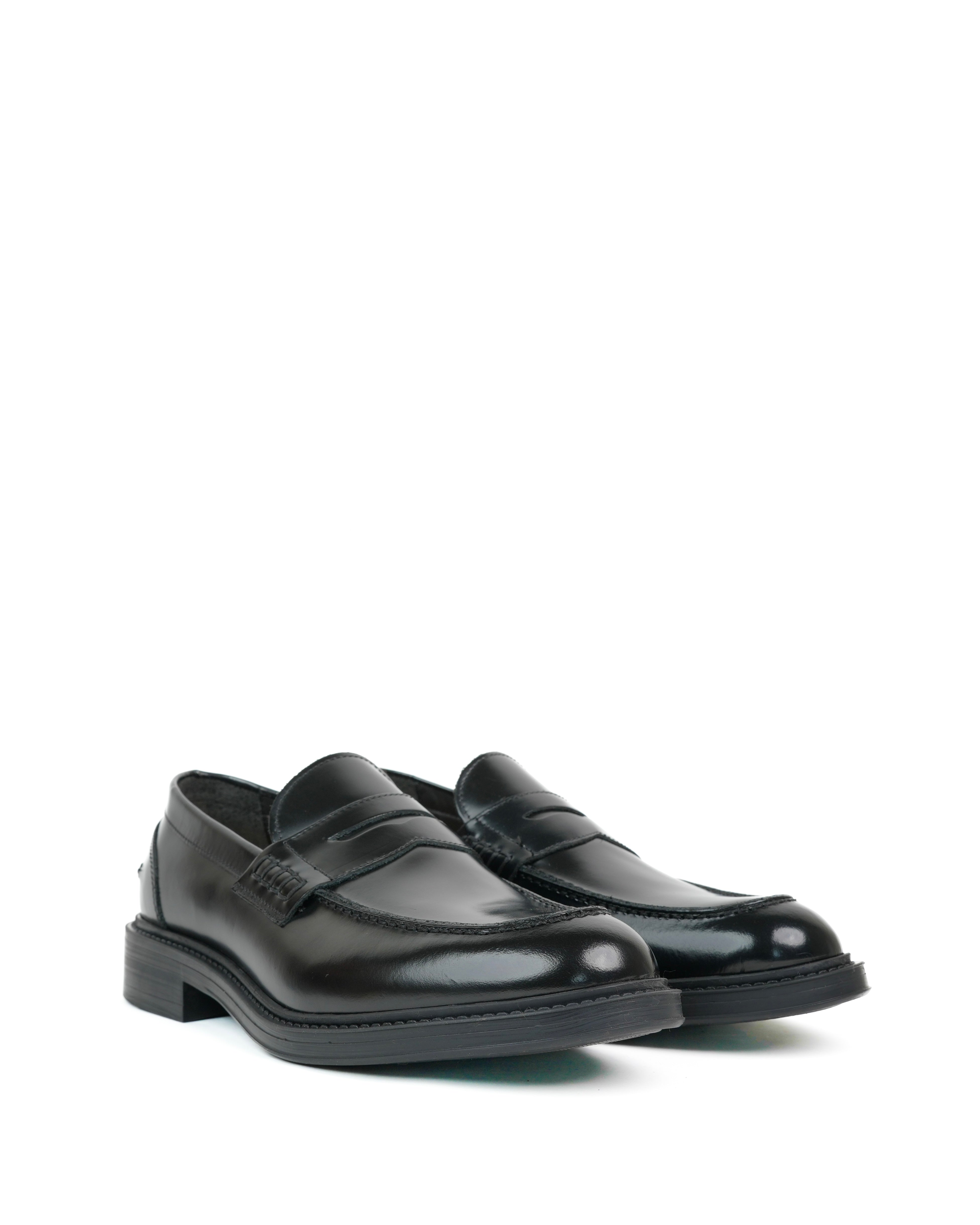 Mocasines SHALAPI Chester 1.1 para hombre en negro brillante 